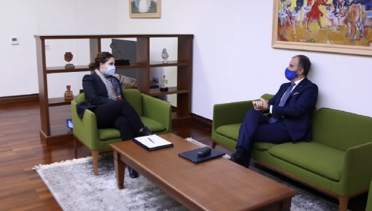 Xhaçka takon Soreca-n: Angazhim maksimal për hapjen e negociatave Shqipëri-BE! Bisedë dhe me Varhelyi: Bashkëpunim i frytshëm me Ballkanin Perëndimor (VIDEO)