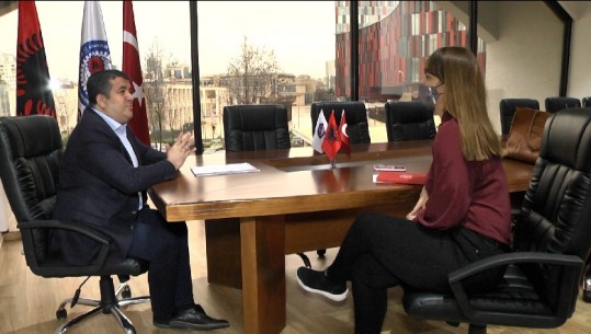 Shqipëri-Turqi, në fokus ekonomia/ Zv.president i Dhomës Turke të Tregtisë në Tiranë për Report Tv: Liderët kyç për përmirësimin e marrëdhënieve, synojmë 25 mijë vende pune