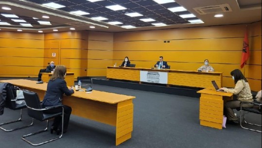 KPK e konfirmoi në detyrë, prokurorja Lindita Ziguri përlotet gjatë seancës