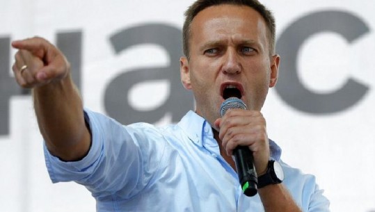 ‘Frika’ e Vladimir Putin, Navalny paralajmëron kthimin në Rusi (VIDEO)