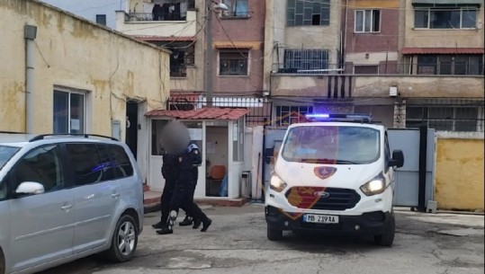 I dënuar me 5 vite burg për 'emigracion të paligjshëm' në Itali, arrestohet 33 vjeçari në Pogradec! Do ekstradohet (VIDEO)
