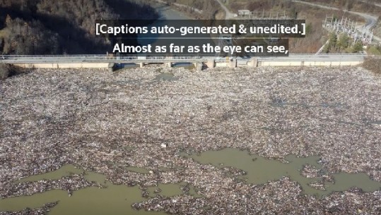 Pamje tronditëse tregojnë liqenin Potpecko në Serbi të mbuluar plotësisht me plehra