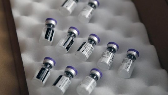 Autoritetet shëndetësore norvegjeze: Vdekjet e të moshuarve pas vaksinimit nuk kanë lidhje me vaksinën e Pfizer