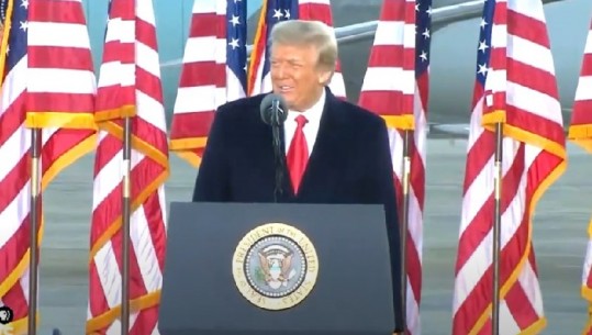 Fjalimi i fundit, Trump: Më kujtoni mua sa herë që të ndodhin gjëra të mira në vend! Në një lloj forme, do të kthehem (VIDEO)