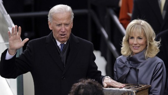 Biden do të betohet mbi Biblën familjare që përdori në 2009 dhe 2013
