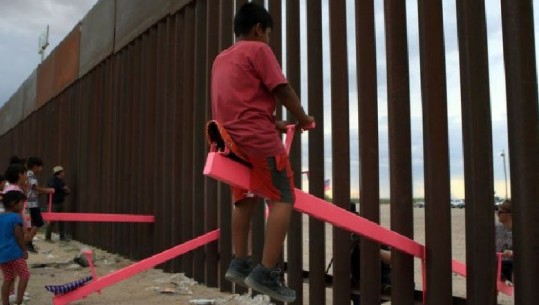 ‘Muri’ që ndau dhe bashkoi SHBA-në dhe Meksinën