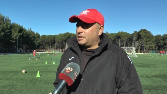 'Diferenca me vendin e parë nuk është e madhe', trajneri i Flamurtarit: Kampionatin e kemi zëvendësuar me miqësoret (VIDEO)