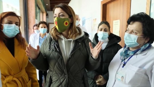 'Mbi 55 mijë teste të shpejta', Manastirliu në qendrën shëndetësore të 'Qytetit Studentit': Vaksina nëpërmjet COVAX në shkurt (VIDEO)
