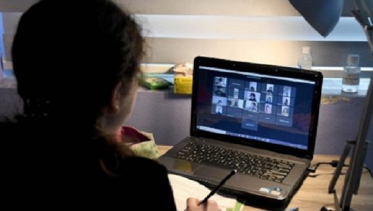 Universiteti i Tiranës përgatit rregulloren për provimet online: Dy data të njëpasnjëshme për çdo testim