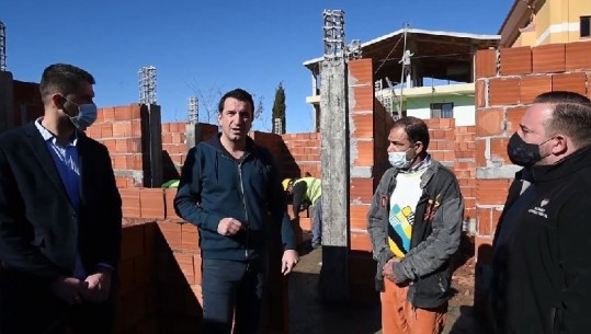 260 familjeve do t'u rindërtohet shtëpia/ Veliaj nga Rrogozhina për programin ekonomik të opozitës: As Mona dhe as Luli nuk thanë asnjë fjalë për tërmetin