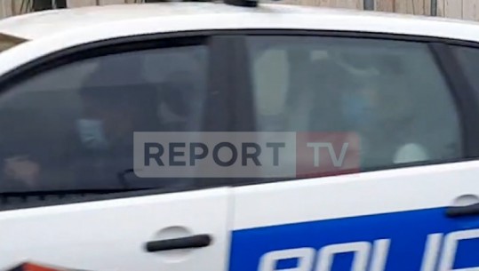 COVID-2 ‘pushtohet’ nga policët, momenti i arrestimit të 3 punonjësve që bashkëpunuan me Tire Alldërvishin (VIDEO)