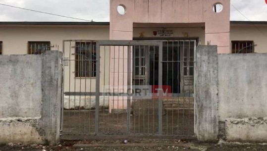 Shkolla 'Hamit Mullisi' në Elbasan e amortizuar! Prindërit: Po diskriminohemi, 40% e nxënësve janë të komunitetit rom (VIDEO)