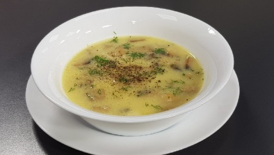 Supë krem patate me kërpudha nga zonja Vjollca