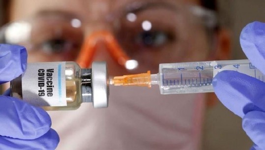 Sekretari i Shëndetësisë së Britanisë së Madhe: Përmes vaksinave dhe trajtimeve, COVID-19 do të jetë një sëmundje që do të kalohet si grip i zakonshëm 