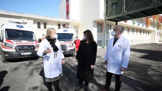 Pavioni COVID në spitalin e Durrësit, Manastirliu: I pajisur me 60 shtretër! Nesër fillon vaksinimi në Shkodër (VIDEO)