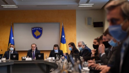 Ministri në detyrë i Kosovës kërkon që lëvizja e Gulenit 