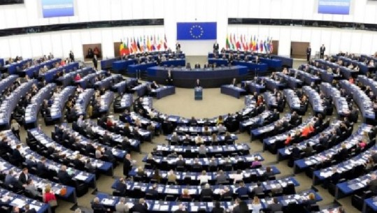 Parlamenti Evropian: Pavarësia e Kosovës është e pakthyeshme (VIDEO)
