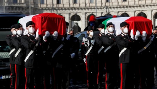 Itali, lamtumira për ambasadorin Attanasio dhe oficierin Iacovacci, të vrarë në Kongo