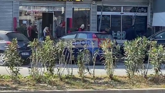 Vrasja me breshëri kallashnikovi në Vlorë, arrestohet autori! U identifikua nga dëshmitarët (VIDEO)
