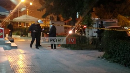 Të shtëna me armë zjarri në Vlorë, shkak dyshohet një sherr mes të rinjsh në lokal! Shoqërohen disa persona (VIDEO)