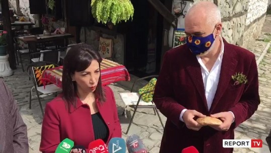 Incidenti në Elbasan, Kushi: Një parti politike përçau festën e Ditës së Verës, kjo është e turpshme (VIDEO)