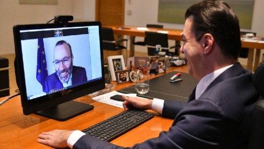 Basha, bisedë online me kreun e grupit të partive aleate të PD në PE, Weber: Zgjedhjet e 25 prillit, jetike për Shqipërinë