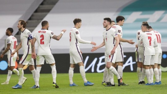 Kombëtarja dorëzohet në 'Air Albania', përfundon ndeshja Shqipëri-Angli 0-2