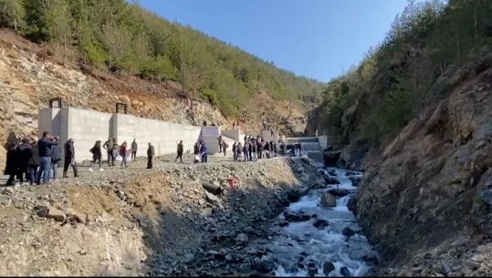 Mirditë, banorët e Fanit ngrihen në protestë kundër ndërtimit të HEC-it: Rrezikojmë të mbetemi pa ujë