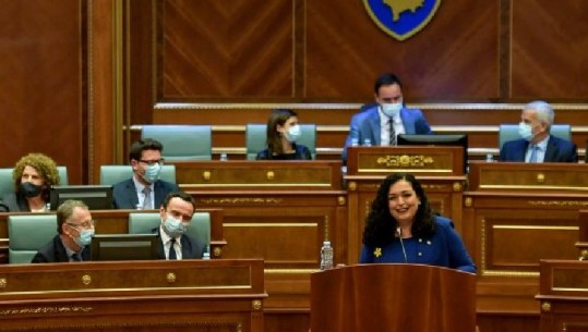 Zgjedhja e Vjosa Osmanit presidente zë titujt e mediave ndërkombëtare! Mediat serbe e quajnë “gjarpër” pas deklaratës së saj të parë