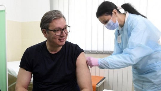 Imunizimi kundër COVID-19, Vuçiç i beson vaksinës kineze të Sinopharm 