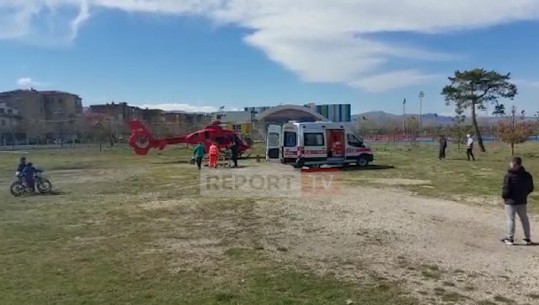 Po punonte arën me zetor, plagoset rëndë  27-vjeçari në Pogradec! Transportohet me helikopter drejt Traumës (VIDEO)