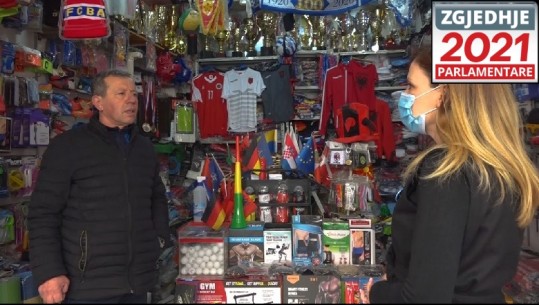 Tabaku takon tregtarët në 'Tregun çam': Biznesi në Tiranë i rënduar nga taksat e qeverisë dhe pandemia! Me PD do jeni në qendër të programit