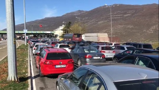 Masat e shtrënguara anti-COVID, mbi 13 mijë qytetarë nga Kosova janë dyndur drejt Shqipërisë në tre ditët e fundit