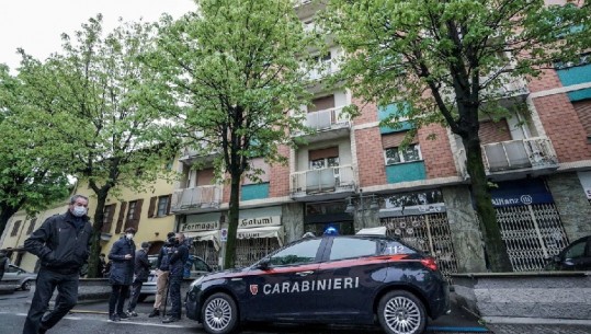 Vrau gruan, djalin me aftësi të kufizuara, 2 pronarët e apartamentit ku jetonte dhe më pas qëlloi veten, në gjendje të rëndë shëndetësore autori 83-vjeçar italian 