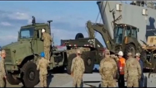‘Defender 21’/ Zbarkojnë në Durrës 2 anijet e para amerikane me mjete logjistike për stërvitjen më të madhe ushtarake në Shqipëri