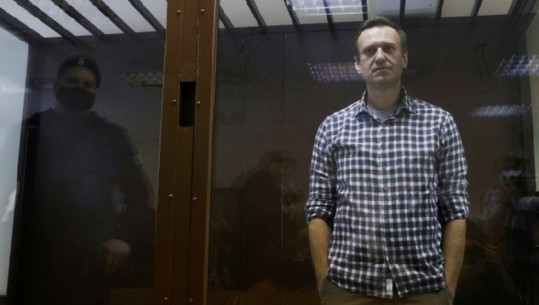 19 ditë në grevë urie, mjekët të shqetësuar: Navalny rrezikon të humb jetën në burg 