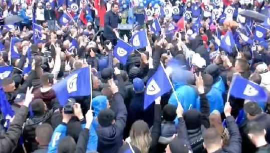 Basha në Lezhë: Gjithë punonjësit e administratës mos kini frikë! Dilni masivisht të votoni për ndryshimin (VIDEO)