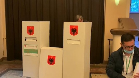 Shqiptarët votuan, procesi ishte i qetë, pjesëmarrja mbi 47 %, më e lartë se 2017! Problemet vetëm me identifikimi biometrik dhe fotografimi i votës