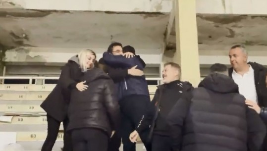 Ishte në kufi të listës, momenti si e priti Bledi Çuçi fitoren në Gjirokastër (VIDEO)