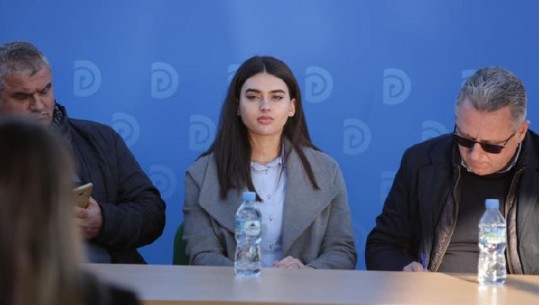Demokratja 22-vjeçarje ‘turpëron’ Edi Palokën në Durrës, merr më shumë vota se ai