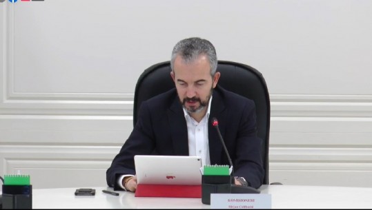 Certifikohet 25 prilli! Celibashi shpërndan mandatet e deputetëve në 12 qarqet,  ja 140 emrat e ligjvënësve shqiptarë në 4 vitet e ardhshme