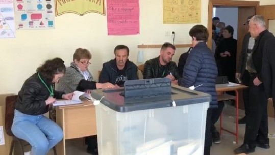 Eduard Zaloshnja: Vetëm 2 milionë votues ishin në Shqipëri ditën e zgjedhjeve