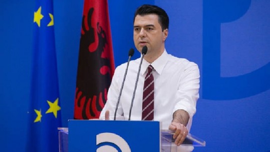 Edhe Basha uron myslimanët për Natën e Kadrit: Zoti e bekoftë Shqipërinë