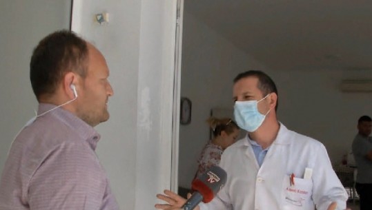 Vdekja nga helmimi i tre anëtarëve të familjes nga Gjilani, kreu i qendrës shëndetësore Manëz për Report Tv: Janë ndjekur të gjitha protokollet, nuk ka pasur neglizhencë (VIDEO)