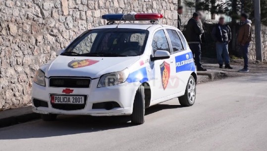 Tiranë, punonjësi aksidentohet në punë, i shtypet këmba nga kamioni, hetohen në gjendje të lirë inxhinieri përgjegjës