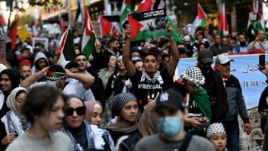  Tensionet mes Izraelit e Palestinës shkaktojnë protesta nga Australia në Belgjikë