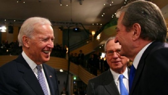 Administrata e Biden e shpalli ‘Non Grata’, si e uronte Berisha kur fitoi zgjedhjet: Biseda tona me ngrohtësi njerëzore të pakrahasueshme.