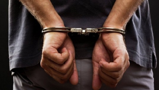 I dënuar në Itali me 9 vite burg për trafik droge, arrestohet në Durrës 45-vjeçari i shpallur në kërkim ndërkombëtar