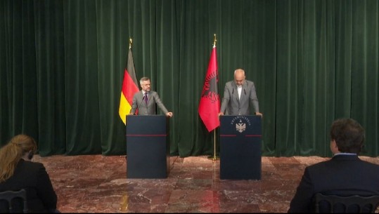 Deklarata e Ministrit gjerman të Shëndetësisë, Rama: Shqipëria vendi më i përshtatshëm për pushime!  Roth: E rëndësishme të shmangim paragjykimet! BE nuk lë askënd vetëm