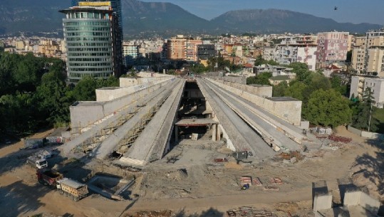 FOTO LAJM/ Si duket sot Piramida e Tiranës pas nisjes së punimeve 